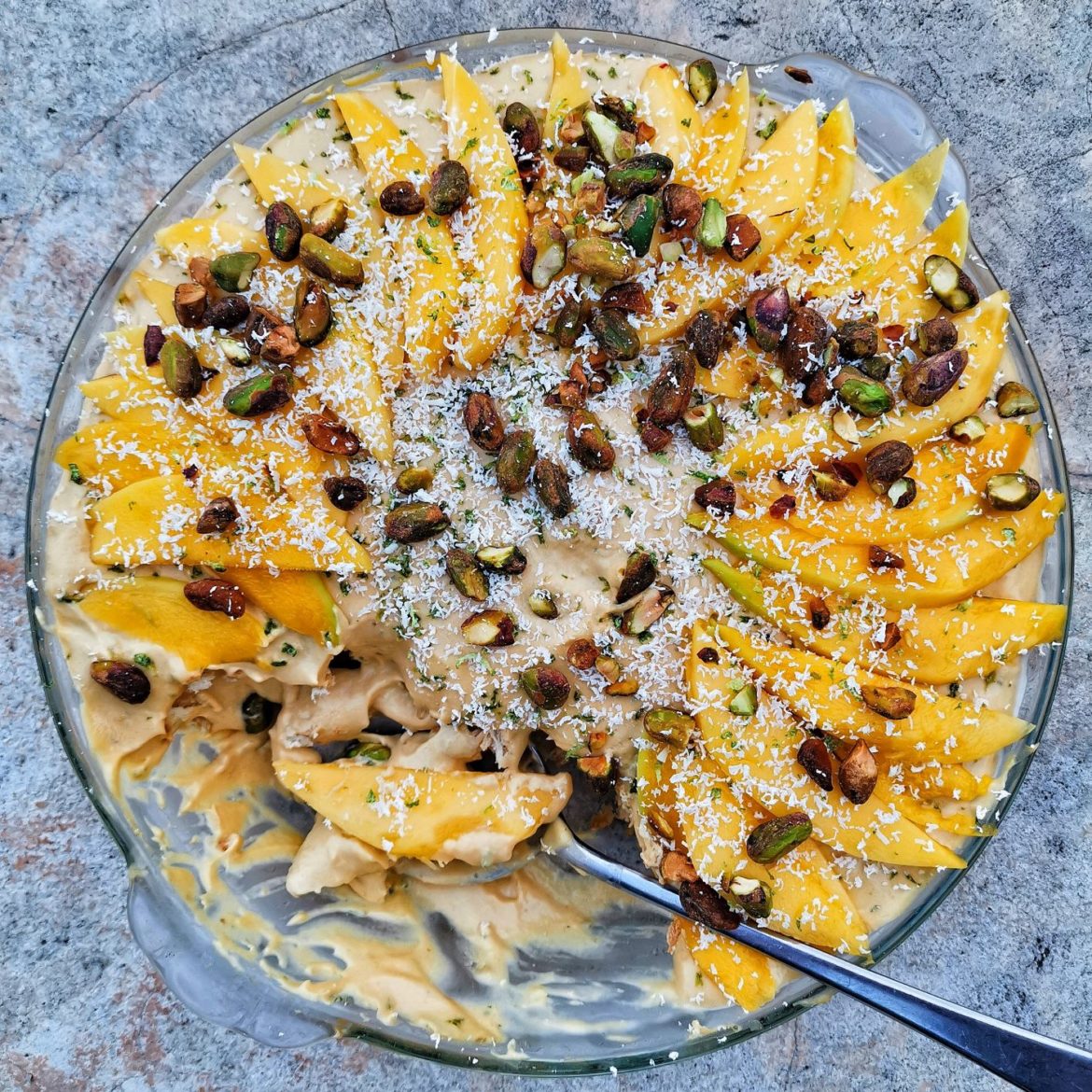 טירמיסו מנגו, פיסטוק וליים